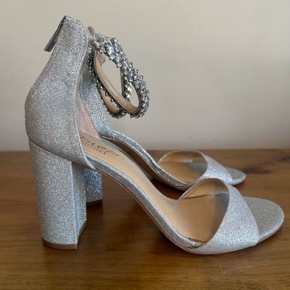 Jewel Badgley Mischka Louise Peep-Toe Block Heel, size 8 - Picture 3 of 8